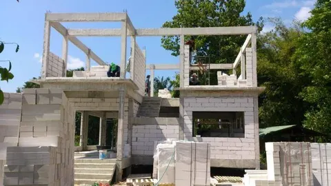 Construction project in Krabi, Thailand by Ton Korsrang