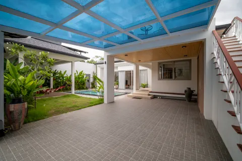 Construction project in Krabi, Thailand by Ton Korsrang